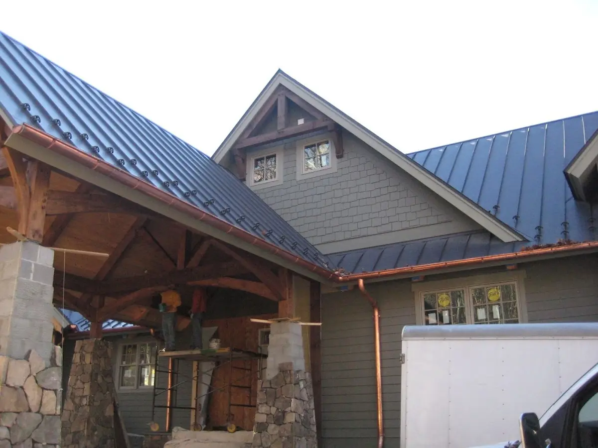 Craftsman Roofing team delivering quality roofing work in Clifton